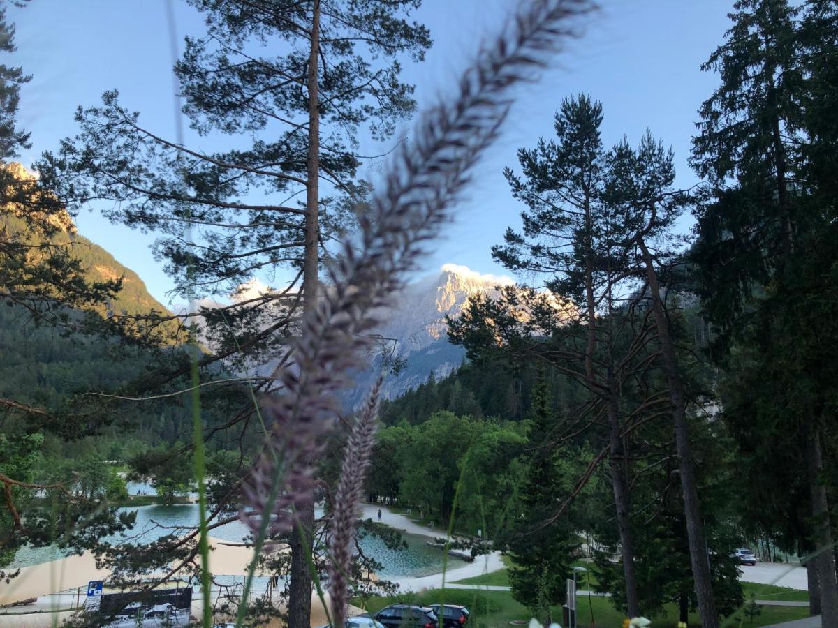 Garni Hotel Vila Triglav Kranjska Gora Exterior foto