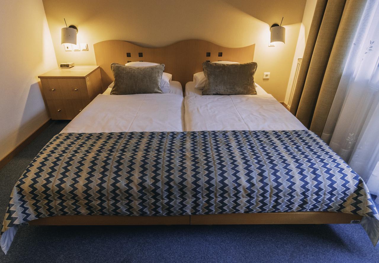 Garni Hotel Vila Triglav Kranjska Gora Zimmer foto